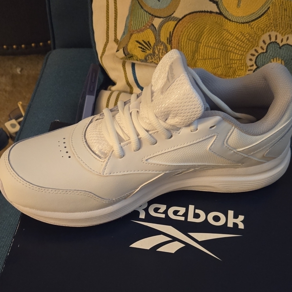NWT Reebok Walk Ultra 7 DMX MAX ● WIDE 11 ●Shoe Interior with Label - Picture 4 of 10